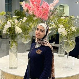 Meet your Posher, Deena